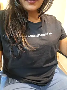 N-Natasha online show from March 2025 12:04:01 PM