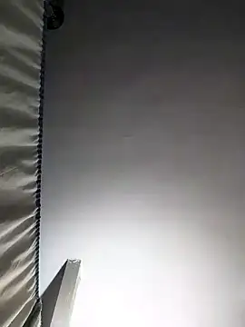 SweetLeila40 online show from February 2025 09:13:01 PM