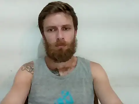 Snapshot of SkullTatto chatting on February 2026 06:03:01 PM SkullTatto online show from February 2026 06:03:01 PM