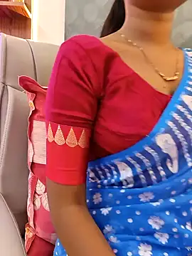 yhona darling online show from May 2026 11:49:01 AM
