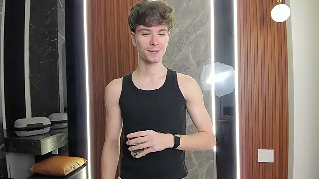 Snapshot of calvin_love_you chatting on May 2026 05:18:01 PM calvin love you online show from May 2026 05:18:01 PM