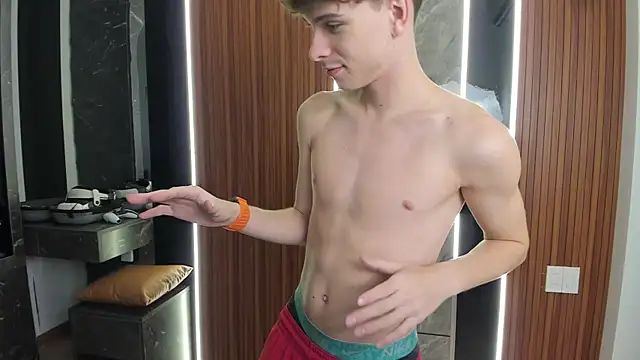 Snapshot of calvin_love_you chatting on July 2026 02:07:02 PM calvin love you online show from July 2026 02:07:02 PM