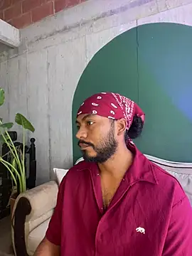 noah jones   online show from January 2026 04:00:01 PM