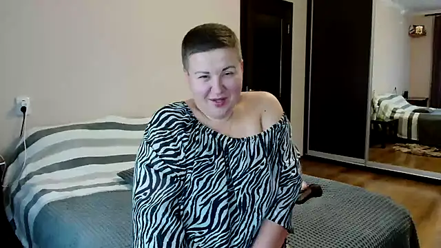 Annet1912 online show from November 2025 09:20:02 AM