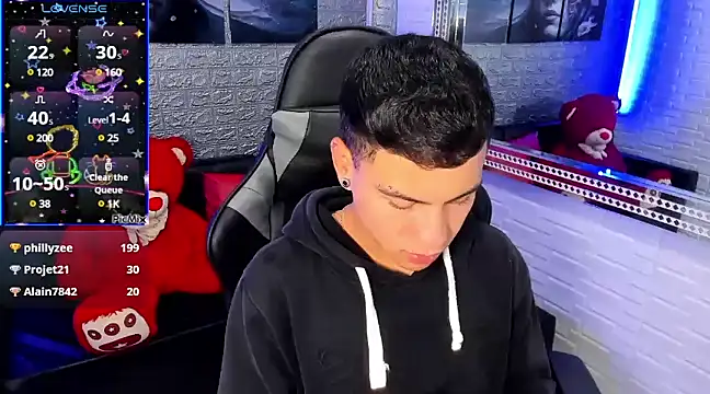 Snapshot of salvadorgomezx chatting on December 2024 05:33:02 AM salvadorgomezx online show from December 2024 05:33:02 AM