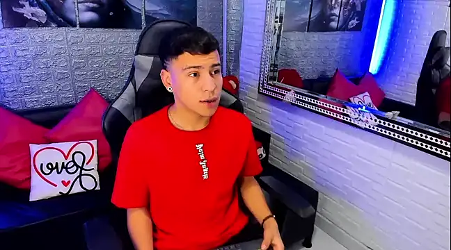 Snapshot of salvadorgomezx chatting on January 2025 09:36:02 PM salvadorgomezx online show from January 2025 09:36:02 PM