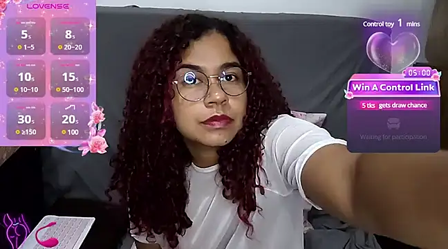Snapshot of VitoriaFernandes chatting on January 2025 12:20:02 AM VitoriaFernandes online show from January 2025 12:20:02 AM