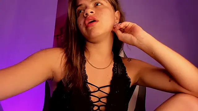 PaigeJayden online show from April 2026 02:11:02 AM