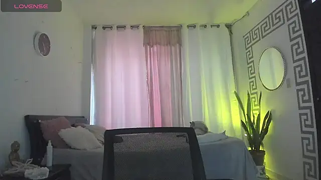 Sophie sweett19 online show from November 2025 09:25:02 PM