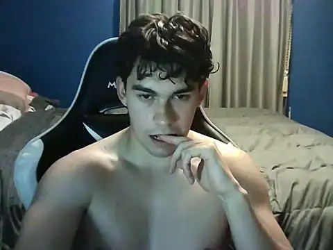 clguyy online show from January 2026 10:46:01 PM