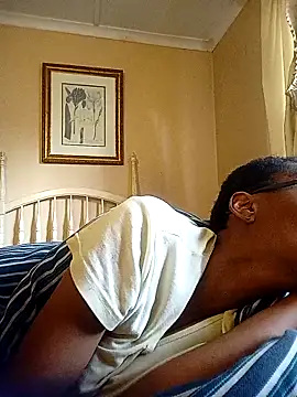 bustybillies online show from December 2025 04:54:01 AM