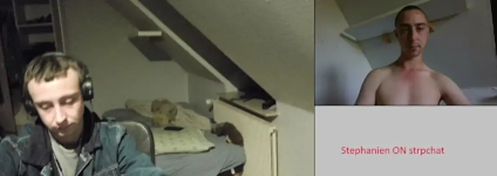 Snapshot of Stephanien chatting on January 2025 05:02:01 PM Stephanien online show from January 2025 05:02:01 PM