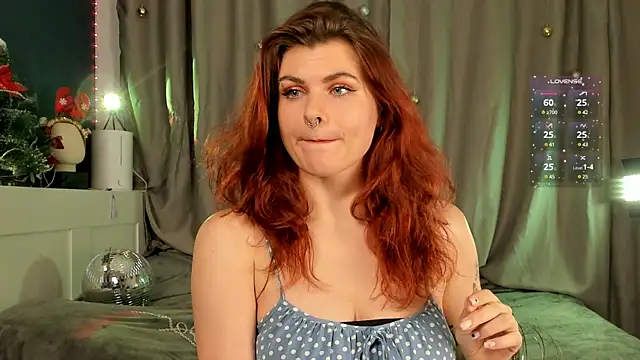 Snapshot of ginavontease chatting on December 2024 02:38:02 PM ginavontease online show from December 2024 02:38:02 PM