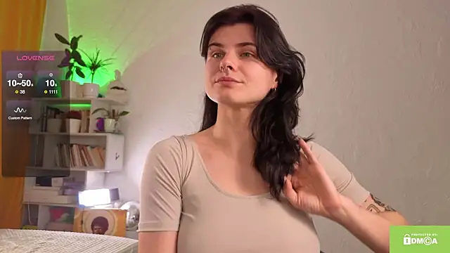 ginavontease online show from November 2025 03:23:01 PM