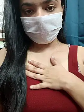 Myloveurvi online show from January 2026 01:37:02 PM