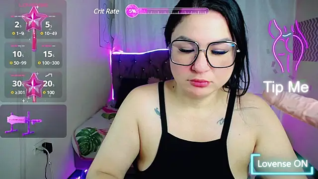  curvy latina online show from March 2025 11:44:02 AM