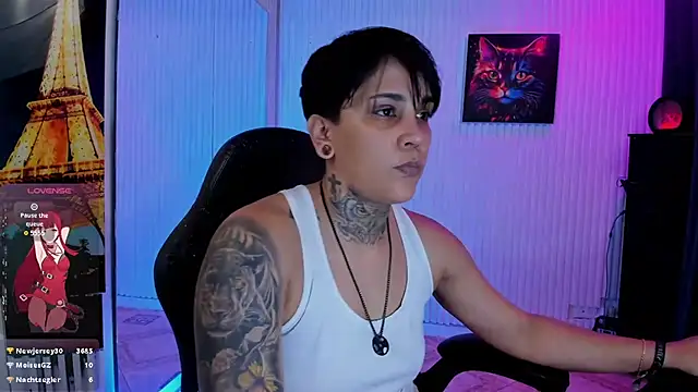 ZhoeStrong online show from March 2026 07:25:01 PM