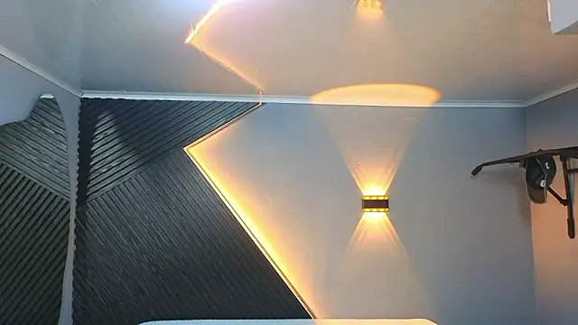 Snapshot of Laia_and_Aloby chatting on February 2026 10:06:01 PM Laia and Aloby online show from February 2026 10:06:01 PM