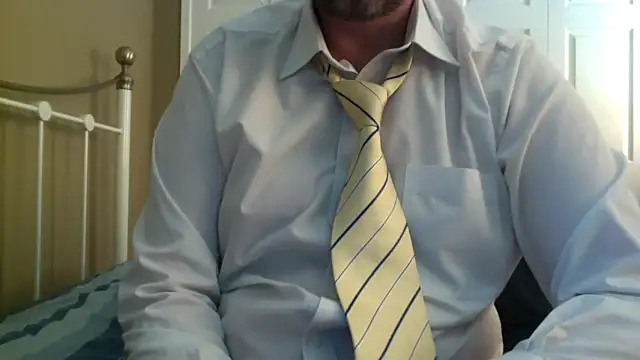 Snapshot of midlandsforfun chatting on March 2025 12:01:02 PM midlandsforfun online show from March 2025 12:01:02 PM