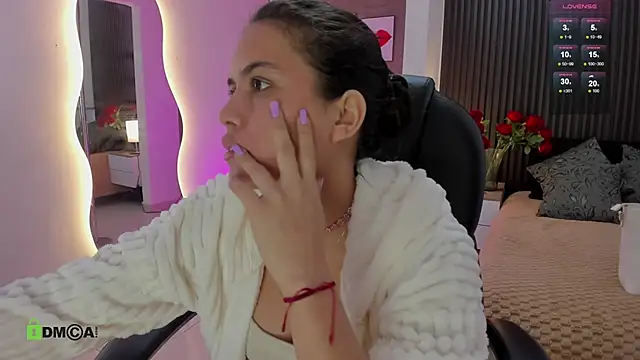 Snapshot of natasha__jackson chatting on February 2026 12:05:02 PM natasha jackson online show from February 2026 12:05:02 PM