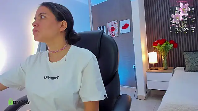 Snapshot of natasha__jackson chatting on March 2026 11:36:01 AM natasha jackson online show from March 2026 11:36:01 AM