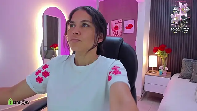 Snapshot of natasha__jackson chatting on April 2026 11:58:01 AM natasha jackson online show from April 2026 11:58:01 AM