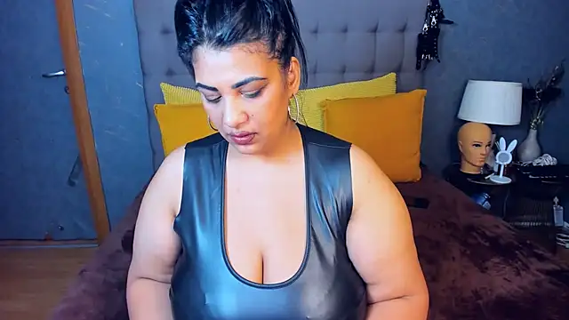 Snapshot of AmyCubes chatting on May 2026 06:02:02 PM AmyCubes online show from May 2026 06:02:02 PM