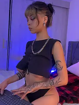 Kitty arts online show from March 2025 09:14:02 PM