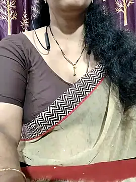 Snapshot of bhuvana555 chatting on February 2025 06:10:02 PM bhuvana555 online show from February 2025 06:10:02 PM