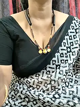 Snapshot of bhuvana555 chatting on September 2025 05:29:01 AM bhuvana555 online show from September 2025 05:29:01 AM