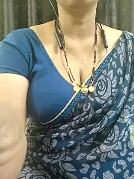 Snapshot of bhuvana555 chatting on January 2026 05:04:02 PM bhuvana555 online show from January 2026 05:04:02 PM