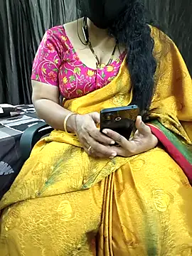 Snapshot of bhuvana555 chatting on February 2026 05:50:01 PM bhuvana555 online show from February 2026 05:50:01 PM