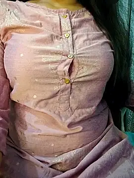 Rina777o online show from April 2026 05:24:01 PM