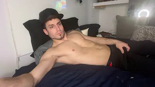 hot shot 13 online show from January 2026 06:18:01 AM