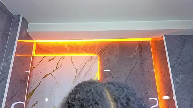 Violeth b online show from November 2025 12:49:01 PM