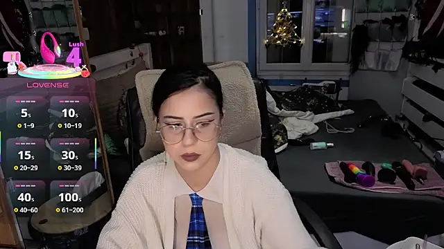 LisandreLaVenale online show from December 2025 09:45:02 PM