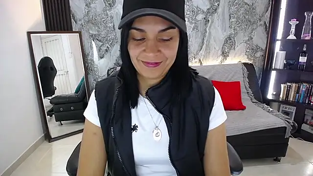 Snapshot of Carlota_milf_30 chatting on October 2025 02:18:02 PM Carlota milf 30 online show from October 2025 02:18:02 PM