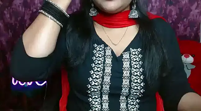 Snapshot of Naughty_Ayesha1 chatting on December 2024 06:03:02 AM Naughty Ayesha1 online show from December 2024 06:03:02 AM