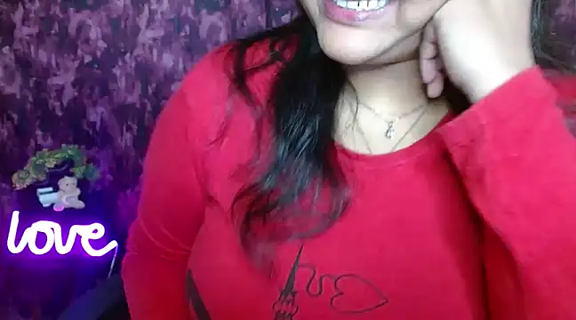 Snapshot of Naughty_Ayesha1 chatting on January 2025 06:15:02 AM Naughty Ayesha1 online show from January 2025 06:15:02 AM
