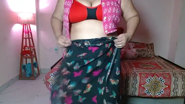 Snapshot of Naughty_Ayesha1 chatting on June 2026 01:27:01 AM Naughty Ayesha1 online show from June 2026 01:27:01 AM