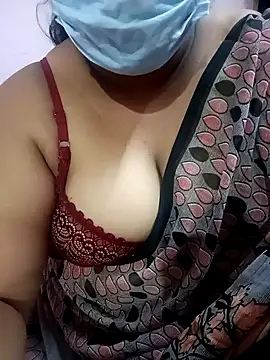 Snapshot of maadhangi chatting on October 2025 06:01:01 PM maadhangi online show from October 2025 06:01:01 PM