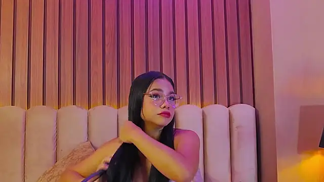 Snapshot of CelesteDePaul chatting on December 2024 12:00:01 PM CelesteDePaul online show from December 2024 12:00:01 PM