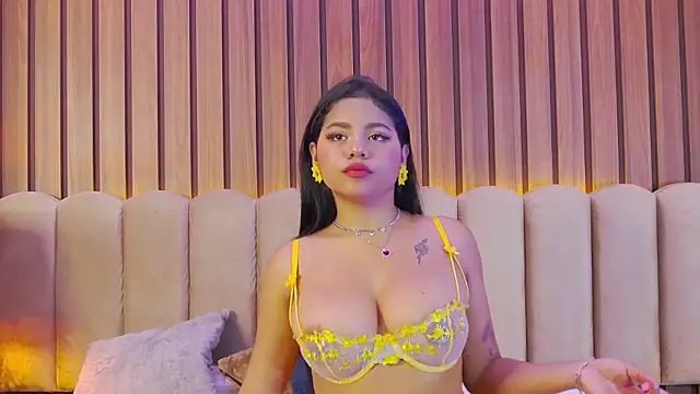 Snapshot of CelesteDePaul chatting on December 2024 03:00:02 PM CelesteDePaul online show from December 2024 03:00:02 PM