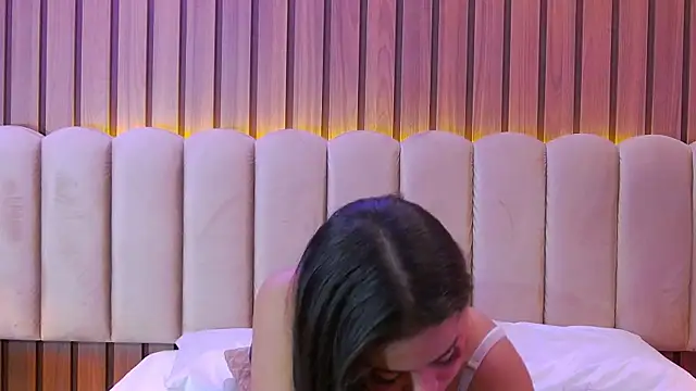 Snapshot of CelesteDePaul chatting on December 2024 06:13:01 PM CelesteDePaul online show from December 2024 06:13:01 PM