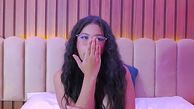 Snapshot of CelesteDePaul chatting on December 2024 05:54:02 PM CelesteDePaul online show from December 2024 05:54:02 PM