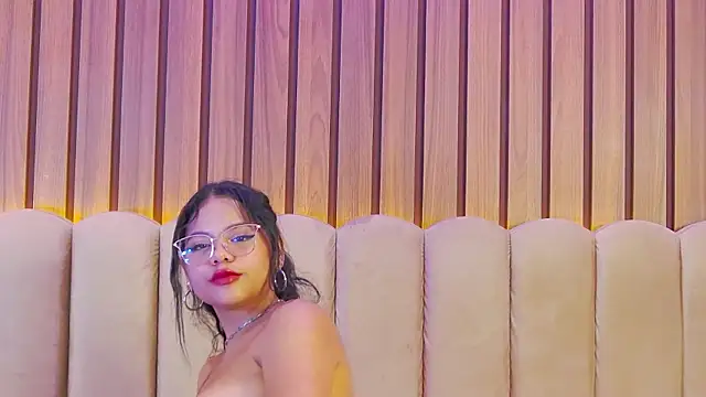 Snapshot of CelesteDePaul chatting on December 2024 06:01:02 PM CelesteDePaul online show from December 2024 06:01:02 PM