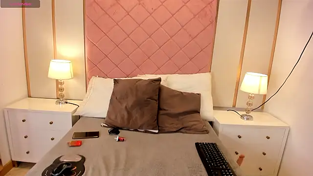 Snapshot of Issabella_Roa chatting on March 2026 04:36:02 AM Issabella Roa online show from March 2026 04:36:02 AM