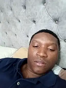 Elchicomiel online show from December 2024 10:01:02 PM