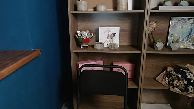 Your Jessy online show from February 2025 01:08:02 PM