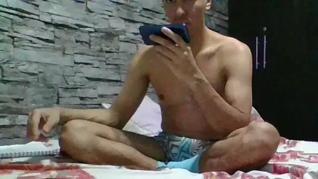 Snapshot of Sexylatin64 chatting on May 2026 12:48:02 AM Sexylatin64 online show from May 2026 12:48:02 AM